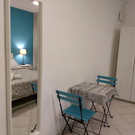 Pensión Amoraroma, Economy With Shared Bathrooms 3*