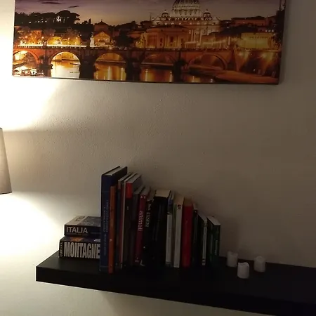 Amoraroma, Economy With Shared Bathrooms Pensión Roma