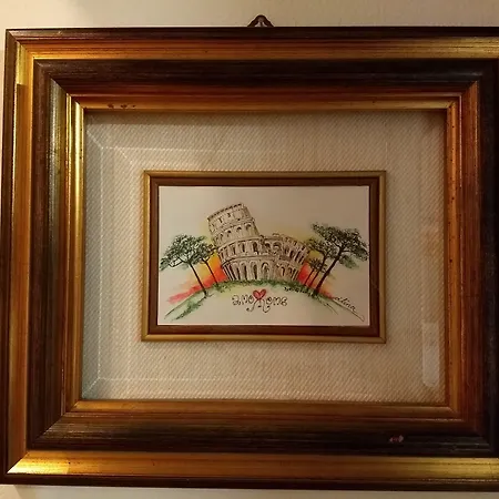 Amoraroma, Economy With Shared Bathrooms