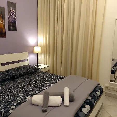 Amoraroma, Economy With Shared Bathrooms بيت ضيافة