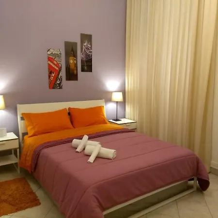 Amoraroma, Economy With Shared Bathrooms بيت ضيافة